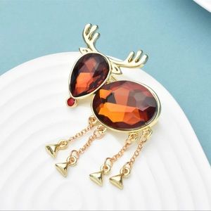 Christmas Rhinestone Deer brooch